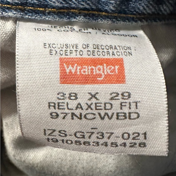 Men’s Wrangler jeans size 38x29 - Picture 4 of 4